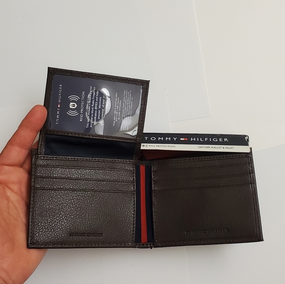 New Tommy Hilfiger brown mens wallet - Picture 4 of 7